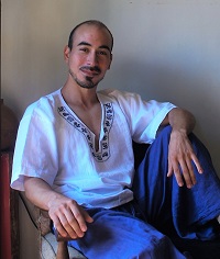 Reserva tu hora de masaje tailandés, relajación, meditación o entrenamiento integral. www.lafuentechile.cl